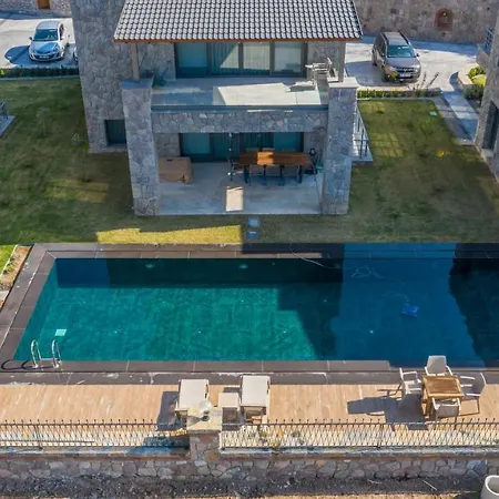 Luxury 4 Bedroom With A Fantastic Sea View Bitez Villa